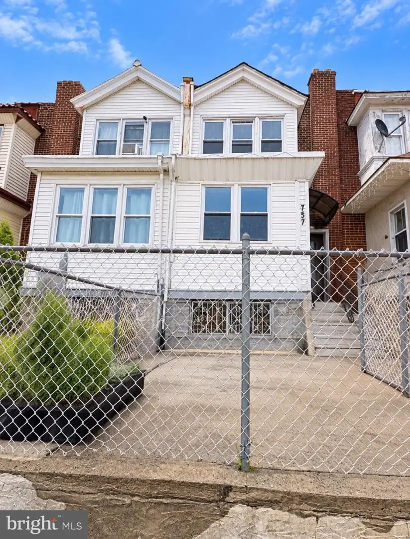 757 Garland St, Philadelphia, PA 19124 - #2