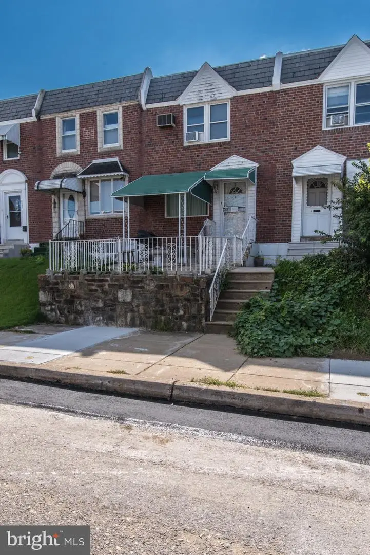 6353 Gillespie St, Philadelphia, PA 19135 - #2