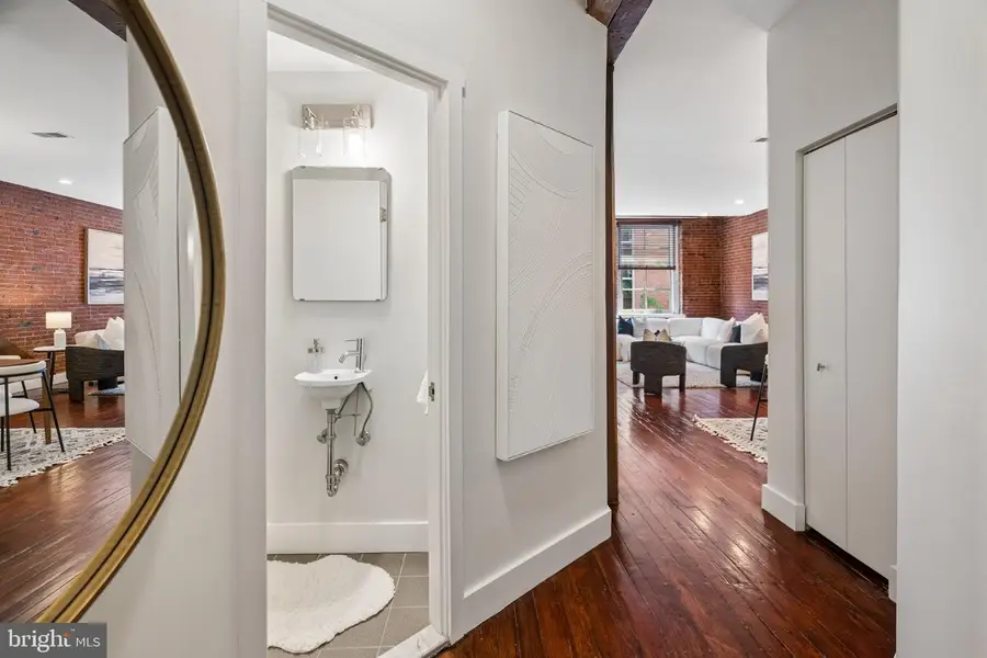8-10 S Letitia St #301, Philadelphia, PA 19106 - #2