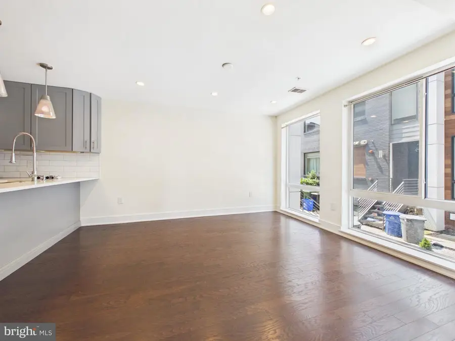 1647 E Eyre St #3, Philadelphia, PA 19125 - #2