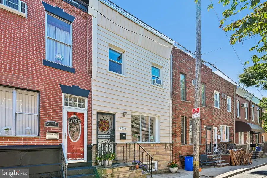 2535 S Carlisle St, Philadelphia, PA 19145 - #3