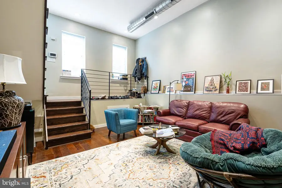 1009 S Chadwick St, Philadelphia, PA 19146 - #2
