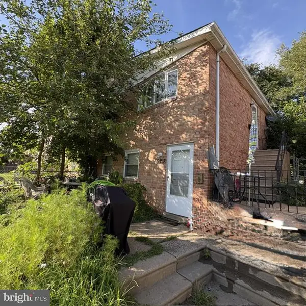 523 Foster St, PHILADELPHIA, PA 19116