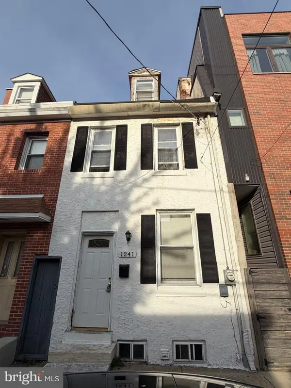 1241 E Palmer St, PHILADELPHIA, PA 19125