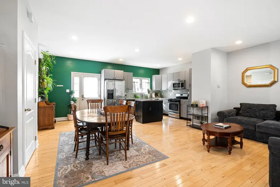 650 N 8th St, Philadelphia, PA 19123 - #2