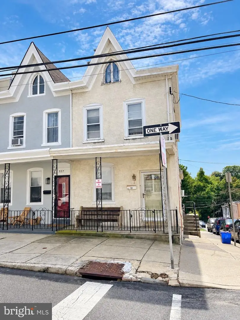 325 Delmar St, Philadelphia, PA 19128 - #1