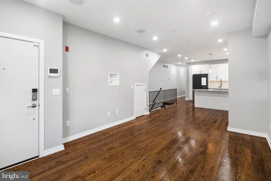 336 Monroe St #a, Philadelphia, PA 19147 - #3