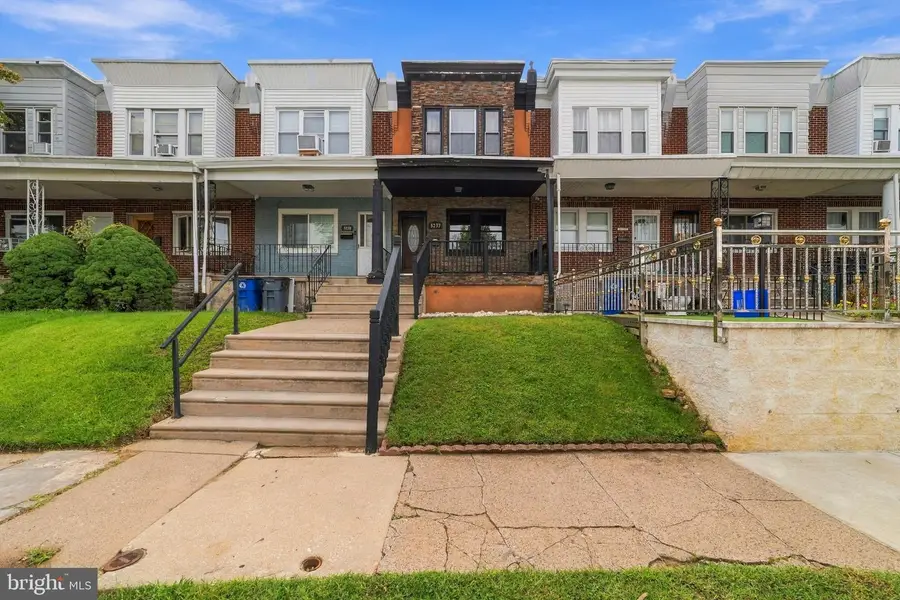 5237 Sylvester St, Philadelphia, PA 19124 - #2