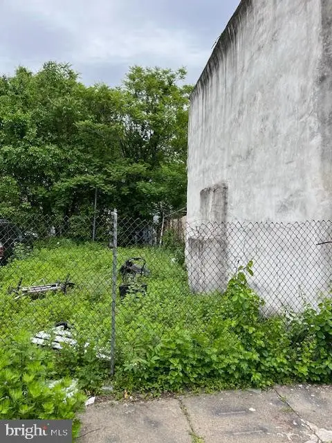 2227 N Lawrence St, PHILADELPHIA, PA 19133