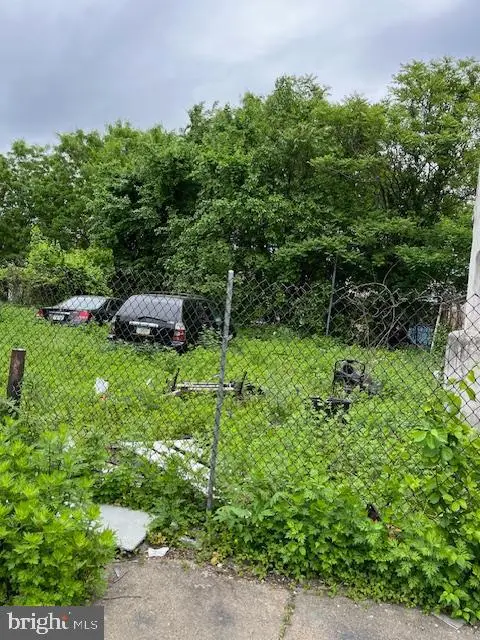 2227 N Lawrence St, Philadelphia, PA 19133 - #2