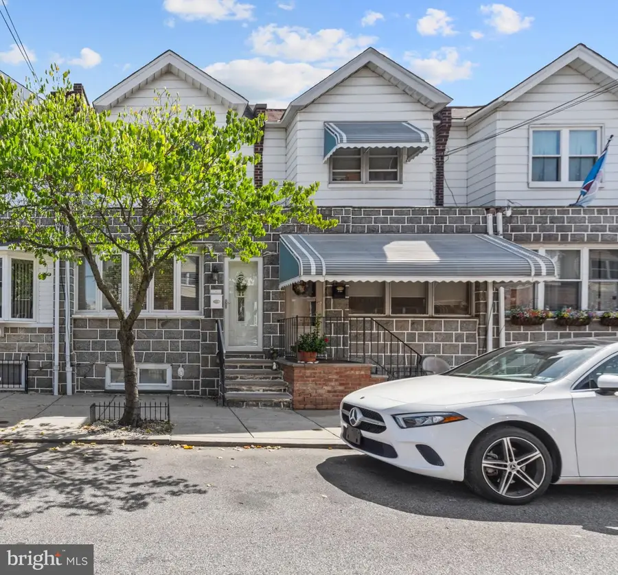 2705 S 16th St, Philadelphia, PA 19145 - #2