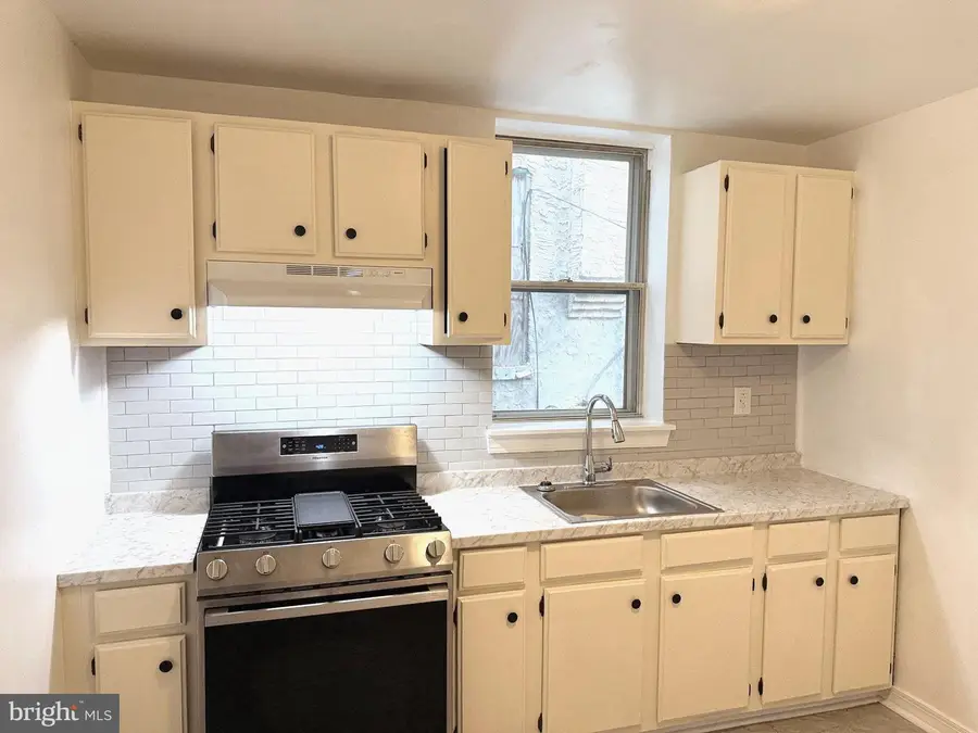 11 N Hirst St, Philadelphia, PA 19139 - #3