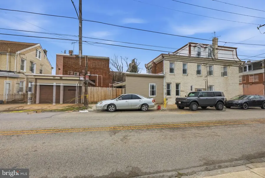 2638 Ne Pratt St, Philadelphia, PA 19137 - #2