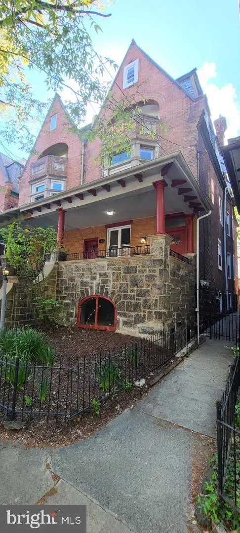 608 S 48th St, Philadelphia, PA 19143 - #3
