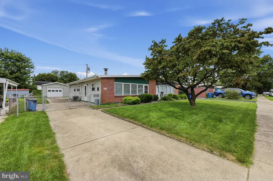 9325 Trout Rd, Philadelphia, PA 19115 - #2