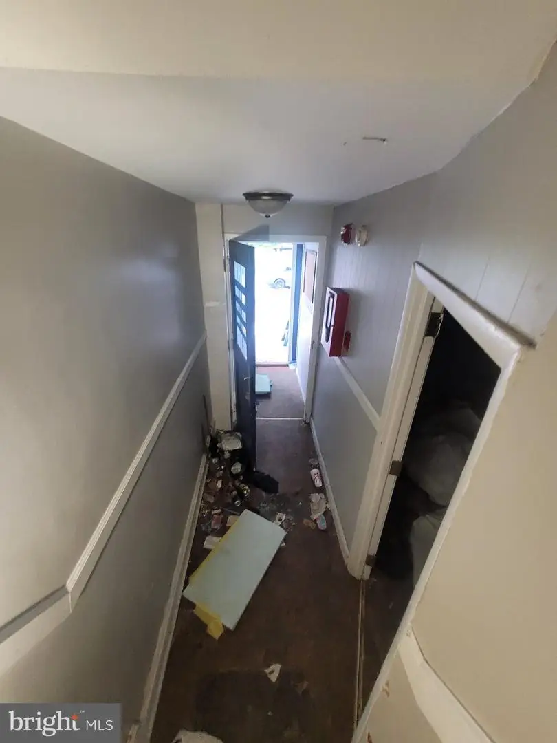 819 N 41st, Philadelphia, PA 19104 - #3