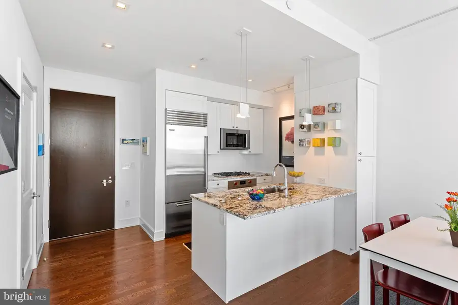 210-20 S 25th St #905, Philadelphia, PA 19103 - #2