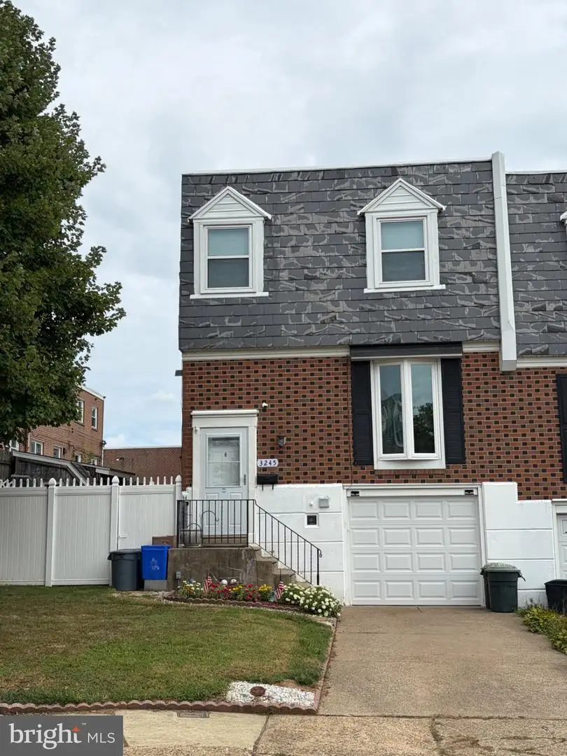 3245 Morrell Ave, Philadelphia, PA 19114 - #1