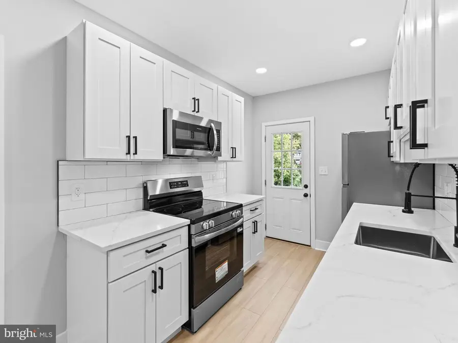 905 Marlyn Rd, Philadelphia, PA 19151 - #2