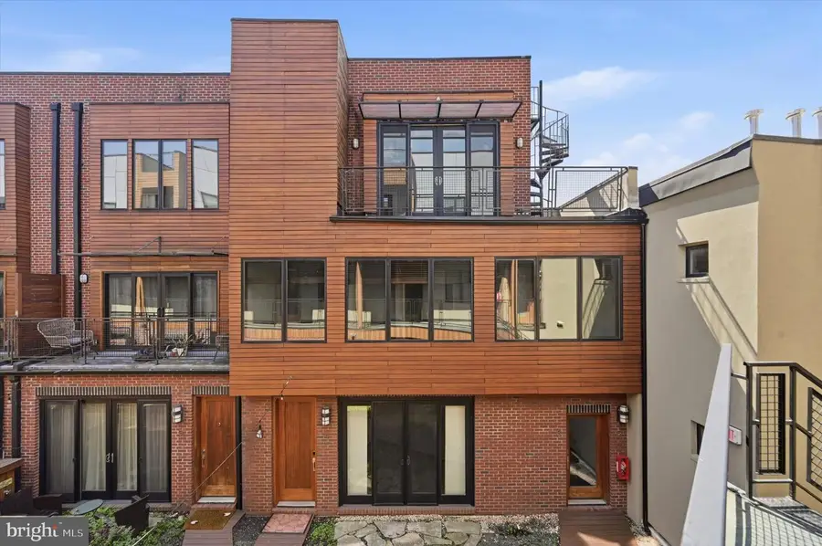 1247 E Columbia Ave #4, Philadelphia, PA 19125 - #2