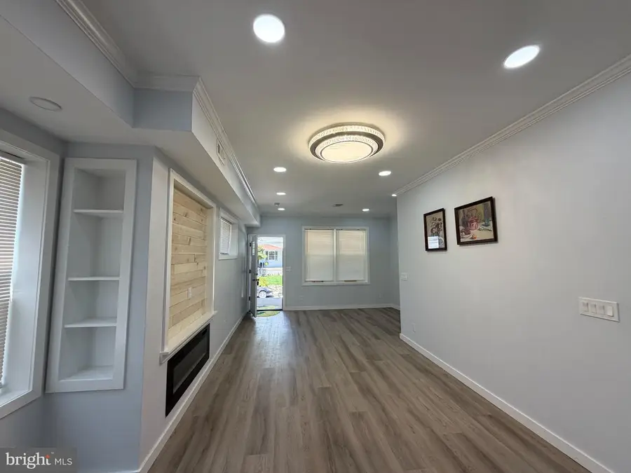 7245 Claridge St, Philadelphia, PA 19111 - #3