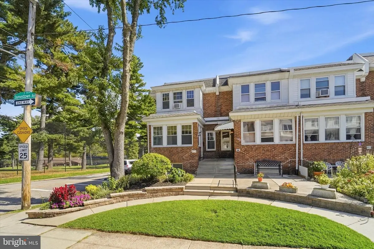 675 Jamestown St, Philadelphia, PA 19128 - #1