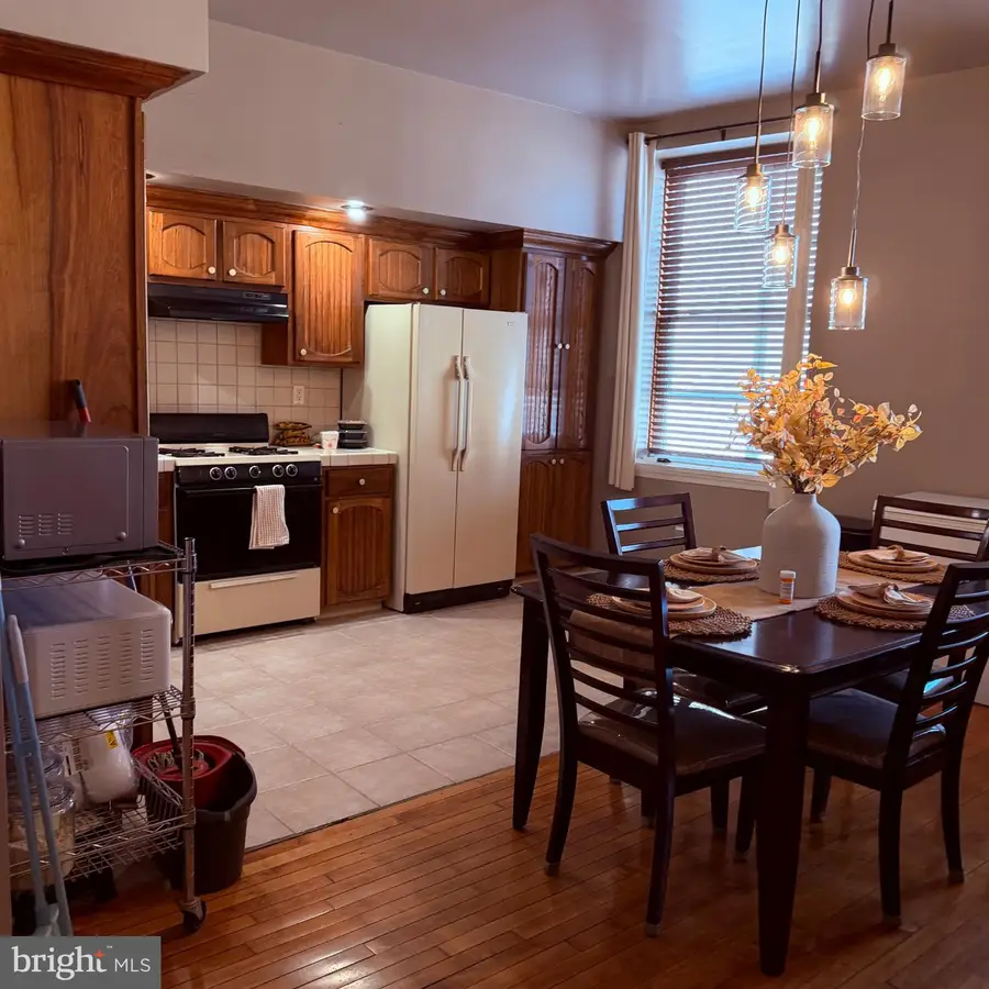 1642-44-44 Ridge Ave, Philadelphia, PA 19130 - #3