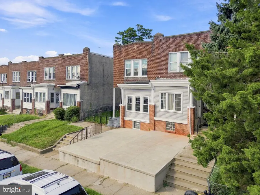 1965 W Sparks St, Philadelphia, PA 19141 - #3