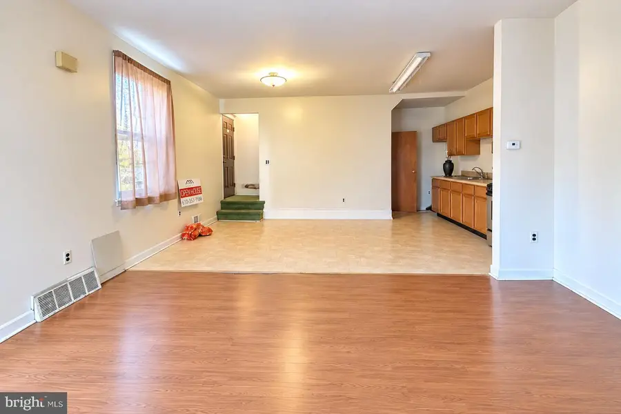 1812 S 5th St, Philadelphia, PA 19148 - #3