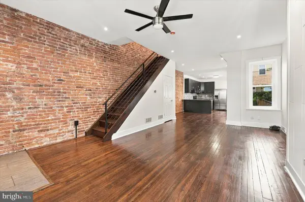 5225 Larchwood Ave, PHILADELPHIA, PA 19143