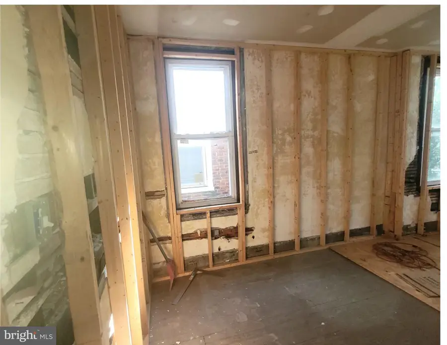 2318 W Venango St W, Philadelphia, PA 19140 - #3