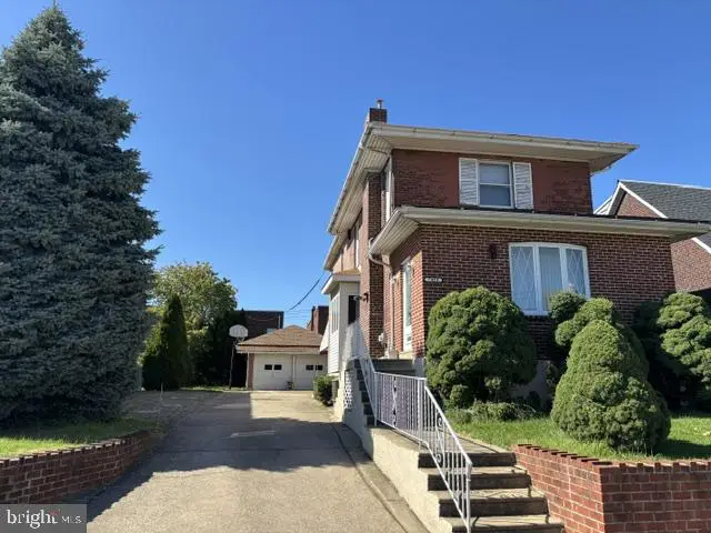 7412 Castor Ave, Philadelphia, PA 19152 - #1