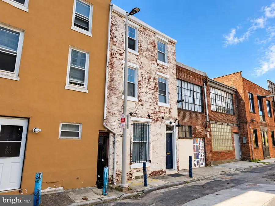 2010 Ionic St, Philadelphia, PA 19103 - #3