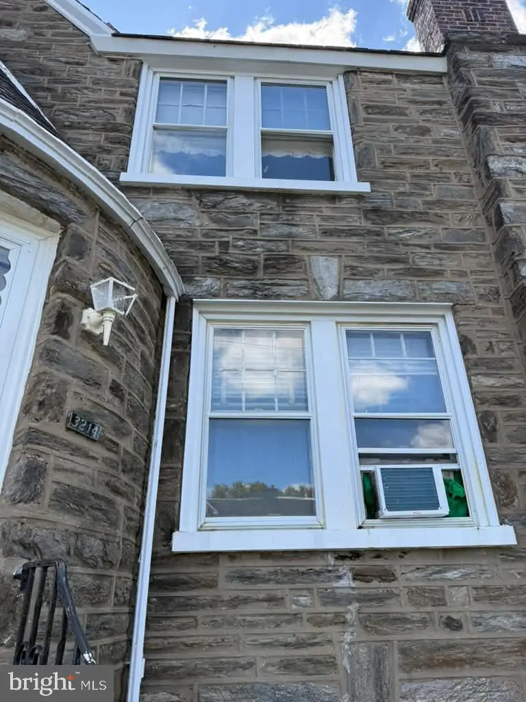 3214 St Vincent St, Philadelphia, PA 19149 - #1