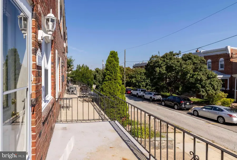 527 Martin St, Philadelphia, PA 19128 - #2