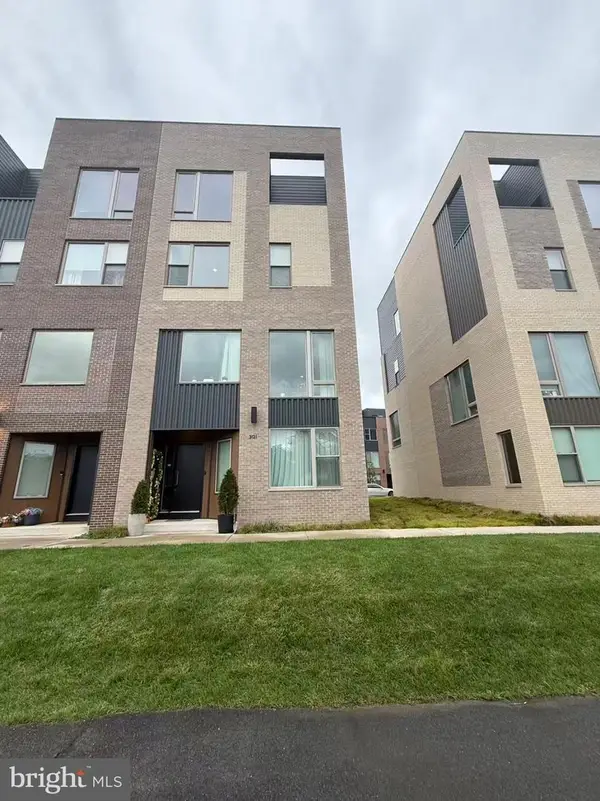 3121 Pierview Ln, PHILADELPHIA, PA 19125