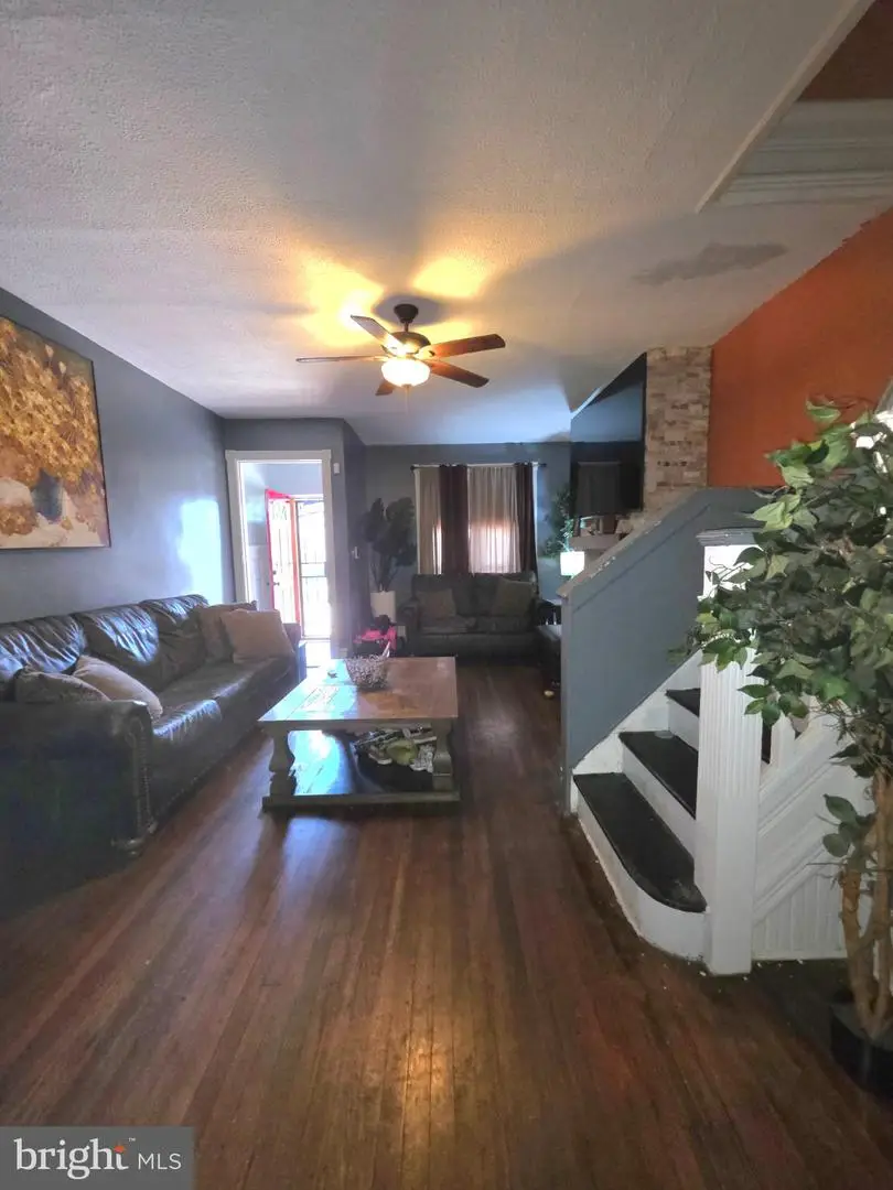 5565 Spruce St, Philadelphia, PA 19139 - #2
