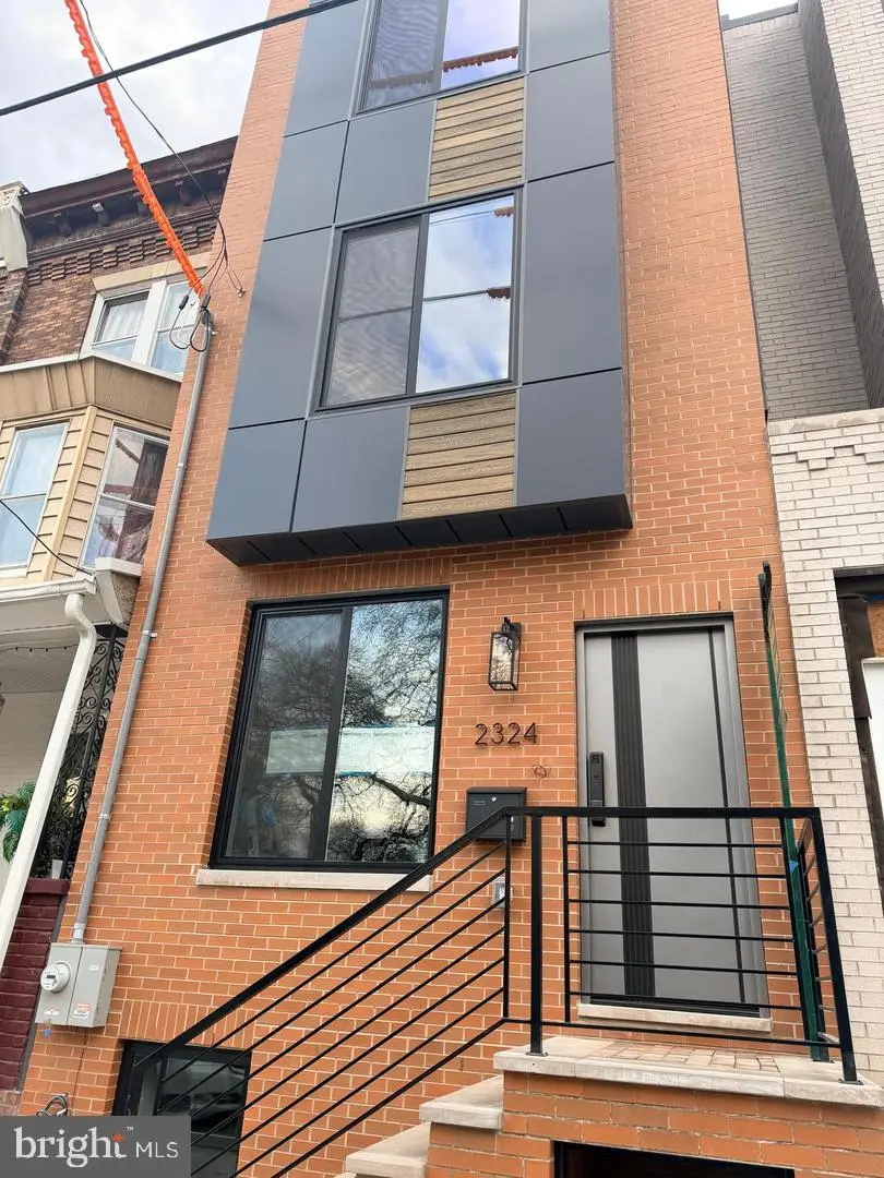 2324 Reed St, Philadelphia, PA 19146 - #1