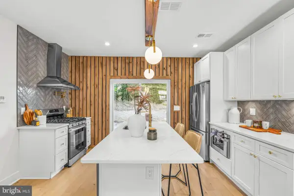 2211 E Gordon St, PHILADELPHIA, PA 19125