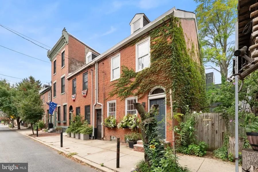 870 N Lawrence St, Philadelphia, PA 19123 - #2
