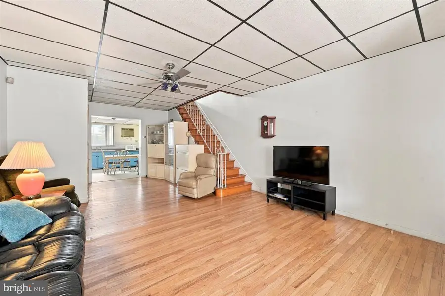 832 Tasker St, Philadelphia, PA 19148 - #3