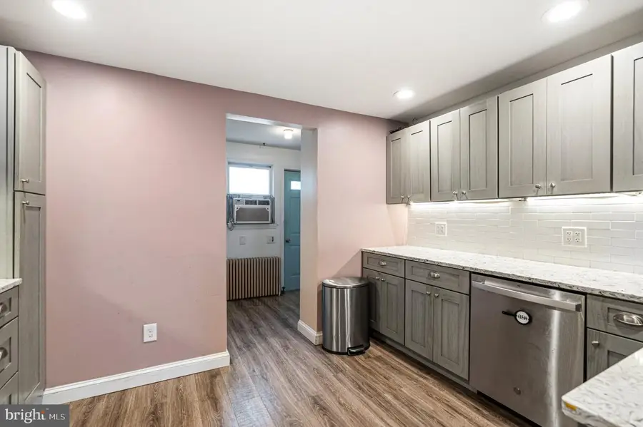 1101 Crease St, Philadelphia, PA 19125 - #3