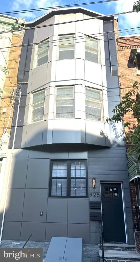 925 S 11th St, Philadelphia, PA 19147 - #1