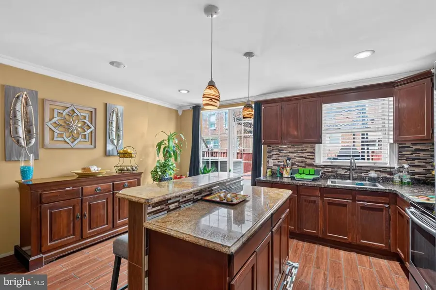4646 Shelbourne St, Philadelphia, PA 19124 - #2