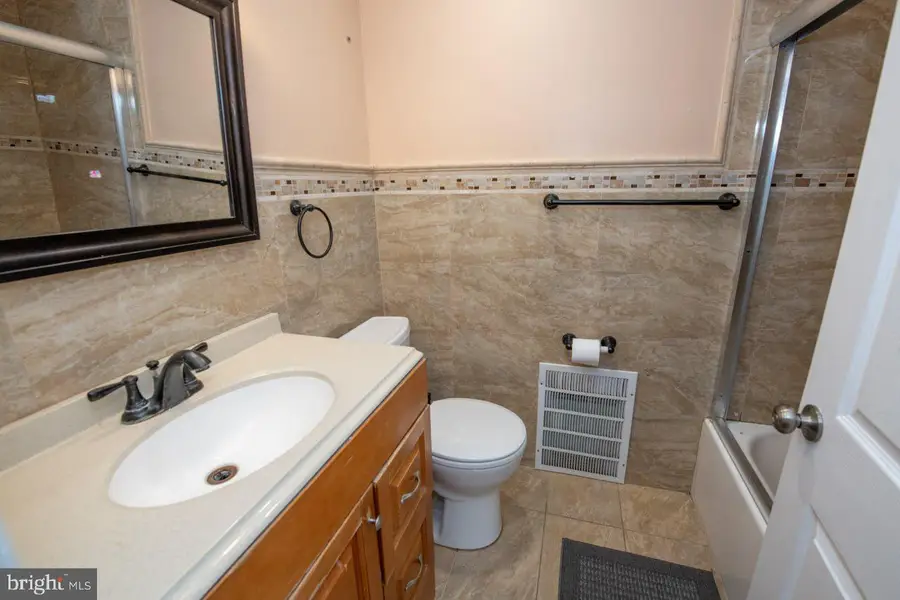 1735 Emerson St, Philadelphia, PA 19152 - #3