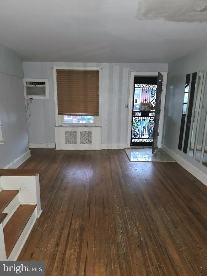 5653 Carpenter St, Philadelphia, PA 19143 - #3