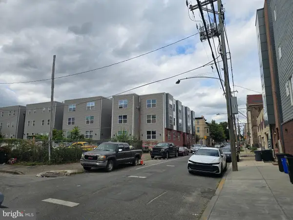 1319 N 17th St, PHILADELPHIA, PA 19121