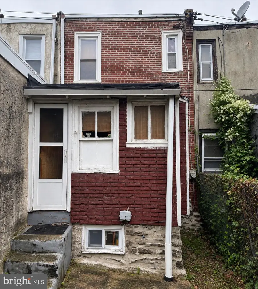 5949 N Beechwood St, Philadelphia, PA 19138 - #2