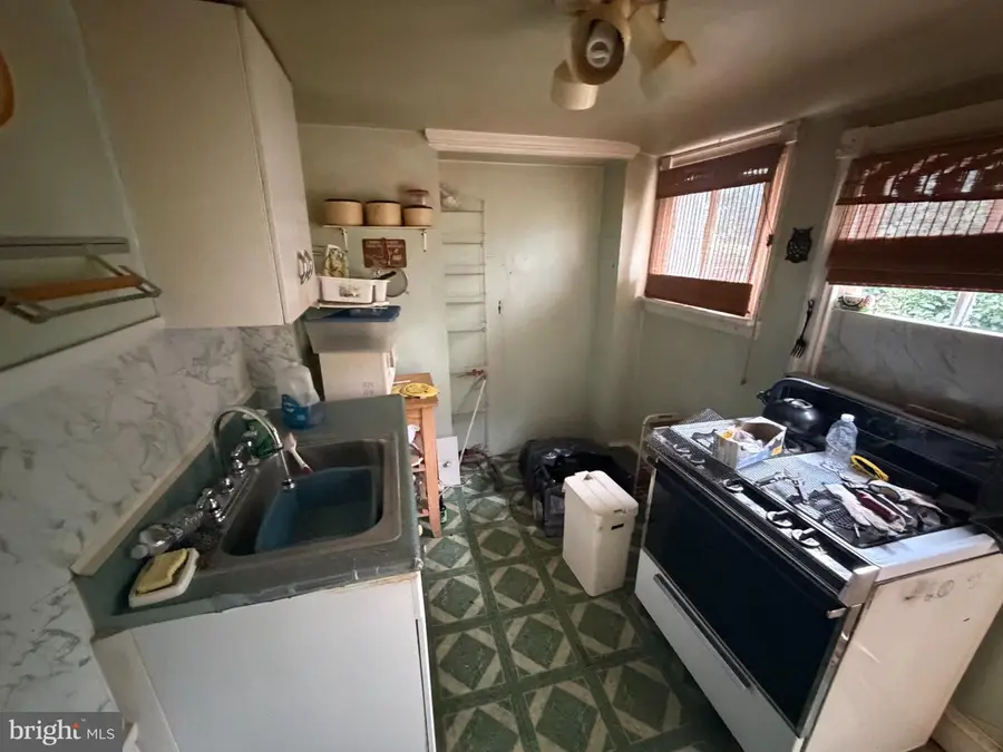 5949 N Beechwood St, Philadelphia, PA 19138 - #3