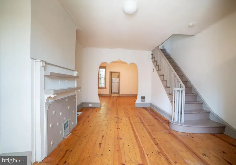 1520 Page St, Philadelphia, PA 19121 - #3